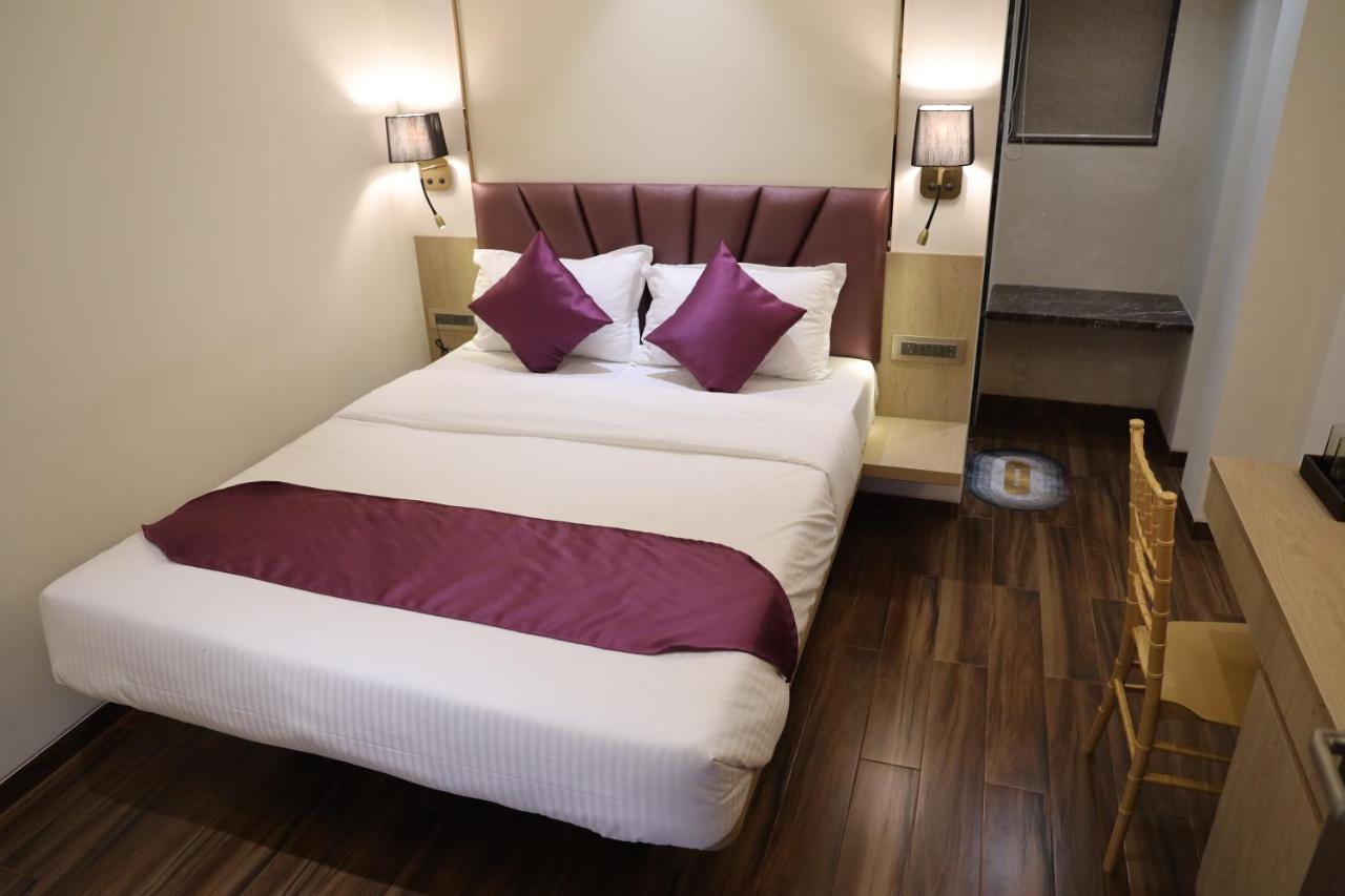 Hotel Vishal Hall Bombaj Zewnętrze zdjęcie