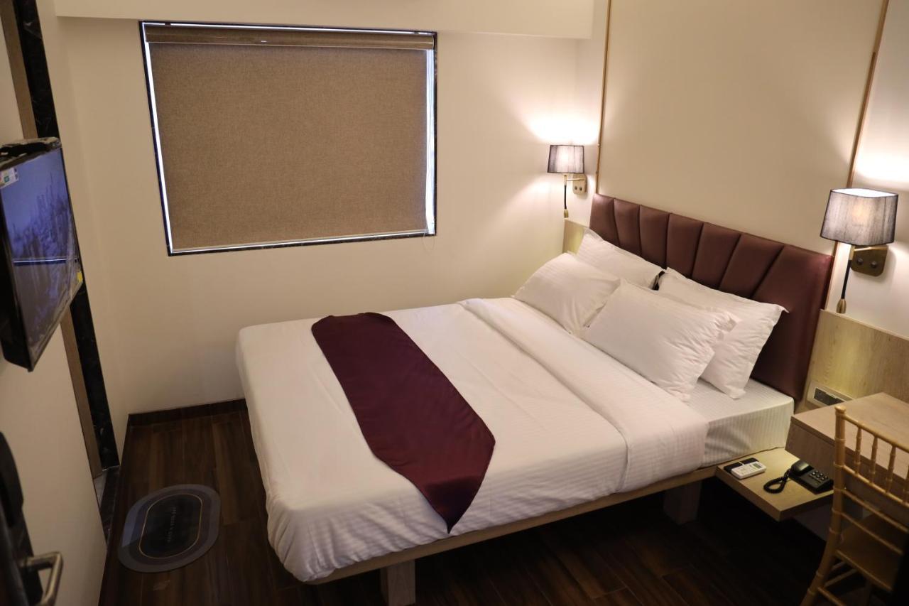 Hotel Vishal Hall Bombaj Zewnętrze zdjęcie