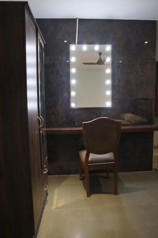 Hotel Vishal Hall Bombaj Zewnętrze zdjęcie